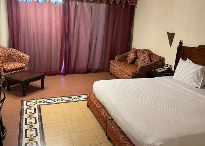 Domina Coral Bay Harem Pool *